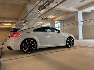 Audi TT RS 2016 QUATTRO-thumb-3