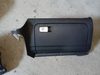 ΝΤΟΥΛΑΠΑΚΙ ΣΥΝΟΔΗΓΟΥ ME ΙΝΟΧ ΛΑΒΗ  VW GOLF 5-04-08     GOLF 6-08-13