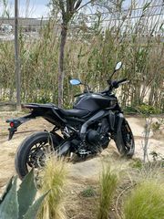 Yamaha MT-09 2024-thumb-2