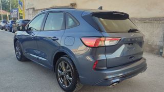 Ford Kuga 2022 1.5 Diesel EcoBlue ST-Line-thumb-5