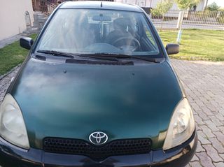 Toyota Yaris 1999