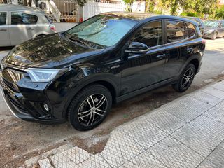 Toyota RAV 4 2019 Hybrid με εγγύηση μπαταρίας από την TOYOTA