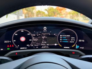 Porsche Taycan 2024 4S Performance-thumb-15
