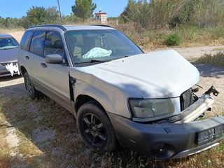 Subaru Forester 2004-thumb-2
