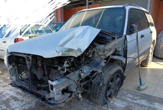 Subaru Forester 2004-thumb-7