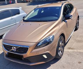 Volvo V40 Cross Country 2014 V40 D2 CROSS COUNTRY