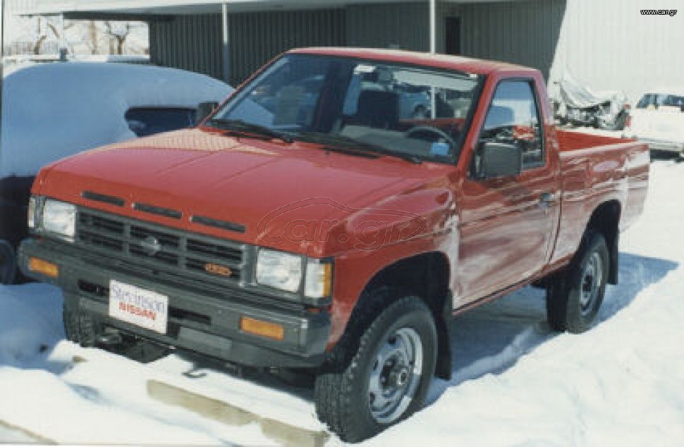 Διάφορα ανταλλακτικά απο Nissan Pick up D21 4X4