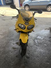 Triumph RS 2002 rs 955i-thumb-2