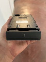ΠΟΤΗΡΟΘΗΚΗ AUDI (4Β0 862 534 D 5PR)-thumb-2