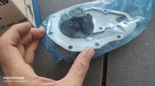 αντλια νερου με κωδικο : 7701452158 Renault  8 και Renault 10