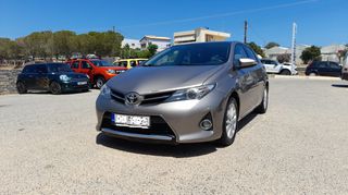 Toyota Auris 2014 1.4 D-4D DIESEL 6 TAXYTO