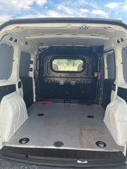 Opel Combo 2019-thumb-15