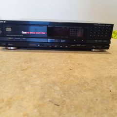 Sony CDP-M75 Compact Disc Player [Japan]