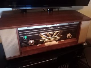 Ραδιοφωνο PHILIPS 1963-1964 σε αριστη κατασταση