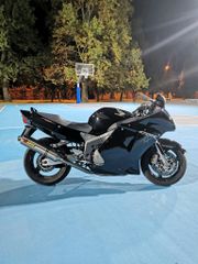 Honda CBR 1100 XX Super Blackbird 2000