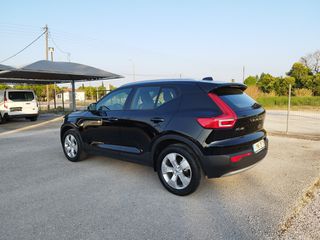 Volvo XC40 2019 1.5 momentum-thumb-5