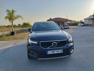 Volvo XC40 2019 1.5 momentum-thumb-1