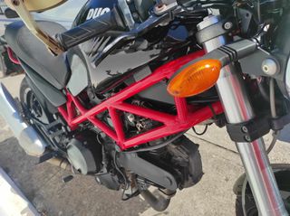 Ducati Monster 695 2008-thumb-5