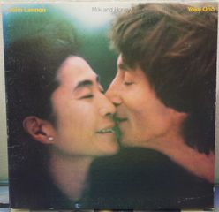 JOHN LENNON & ONO YOKO-MILK AND HONEY(POLYDOD 422-817 160-1 Y-1)