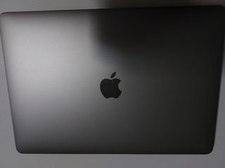 MacBook Pro-thumb-2