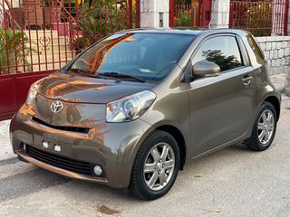 Toyota iQ 2011 1.0 + MULTIDRIVE
