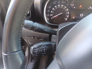 Citroen C3 Aircross 2019 1.2 PureTech ShinePANORAMA.NAVI  *greep control*-thumb-28