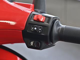 Vespa Sprint S 125 2026 4 ETH ΕΓΓΥΗΣΗΣ 30 ΑΤΟΚΕΣ-thumb-4
