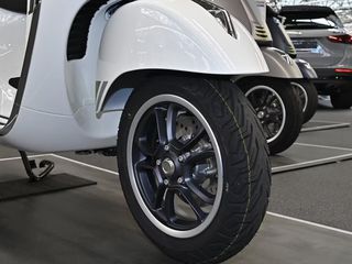 Vespa GTS 310 2026 Ε5+-thumb-8