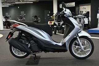 Piaggio Medley 200 2026 E5+ ΕΤΟΙΜΟΠΑΡΑΔΟΤΟ-thumb-1
