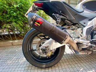 Aprilia Tuono 2016 V4 1100 RR-thumb-11