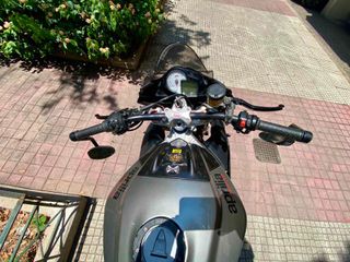 Aprilia Tuono 2016 V4 1100 RR-thumb-19
