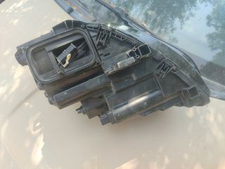 Φανάρι Εμπρός Δεξί mercedes B-class w246 Led γνήσιο-thumb-1