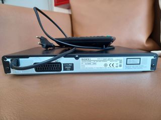 Συσκευή αναπαραγωγής DVD-thumb-2