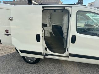 Fiat Fiorino 2017-thumb-25