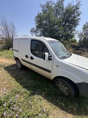 Fiat Doblo-thumb-1