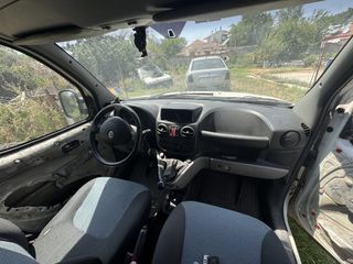 Fiat Doblo-thumb-4