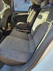 Audi A4 2010 B8-thumb-8