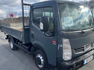 Ανατροπή Nissan 2018 Cabstar NT400 3πλη ανατροπή