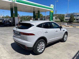 Jaguar E-Pace 2019 D 180-thumb-1