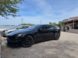 Tesla Model S 2023 Plaid