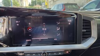 Opel Mokka 2021 1.5 DIESEL 110HP S/S ULTIMATE..!!-thumb-16