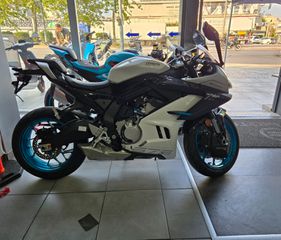 CFmoto 675 SR-R 2025