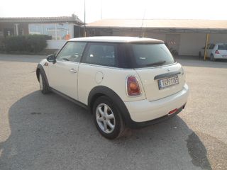 Mini ONE 2009 MINI ONE-thumb-6