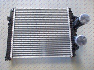 Ψυγείο Intercooler (572x512x64) (9705010201) για MERCEDES ATEGO 97-