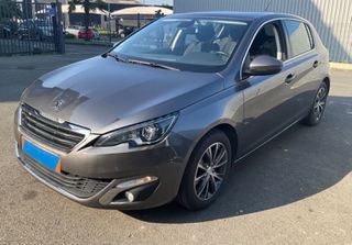 Peugeot 308 2016 1.2 e-THP Allure-thumb-2