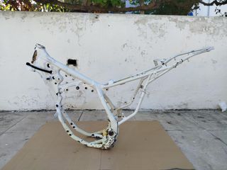 Yamaha DT 1997 3et