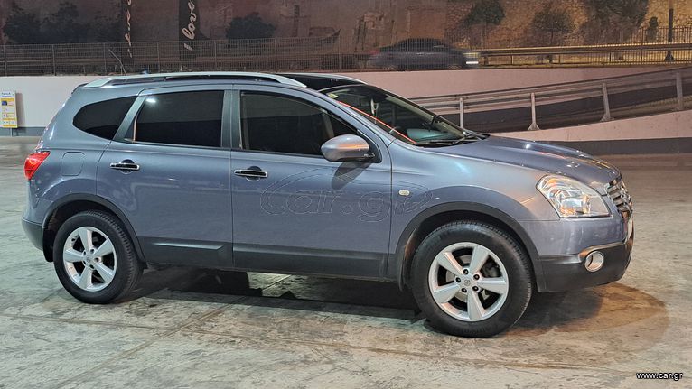 Nissan Qashqai+2 2009