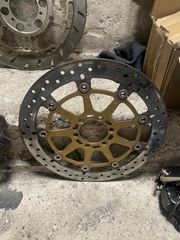 Δισκοπλακα BREMBO KTM DUKE 640 690ΜΑΜΑ ΑΡΙΣΤΗ ΣΤΑ 140 ευρο