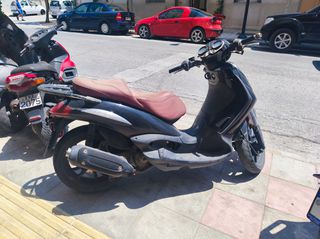 PIAGGIO BEVERLY CRUISER 250 ΓΙΑ ΑΝΤΑΛΛΑΚΤΙΚΑ-thumb-6