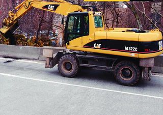 Εκσκαφέας Με Λάστιχα CAT 2006 M322C+FOYL EXTRA +KAΘΑΡΟ ΜΗΧΑΝΗΜΑ